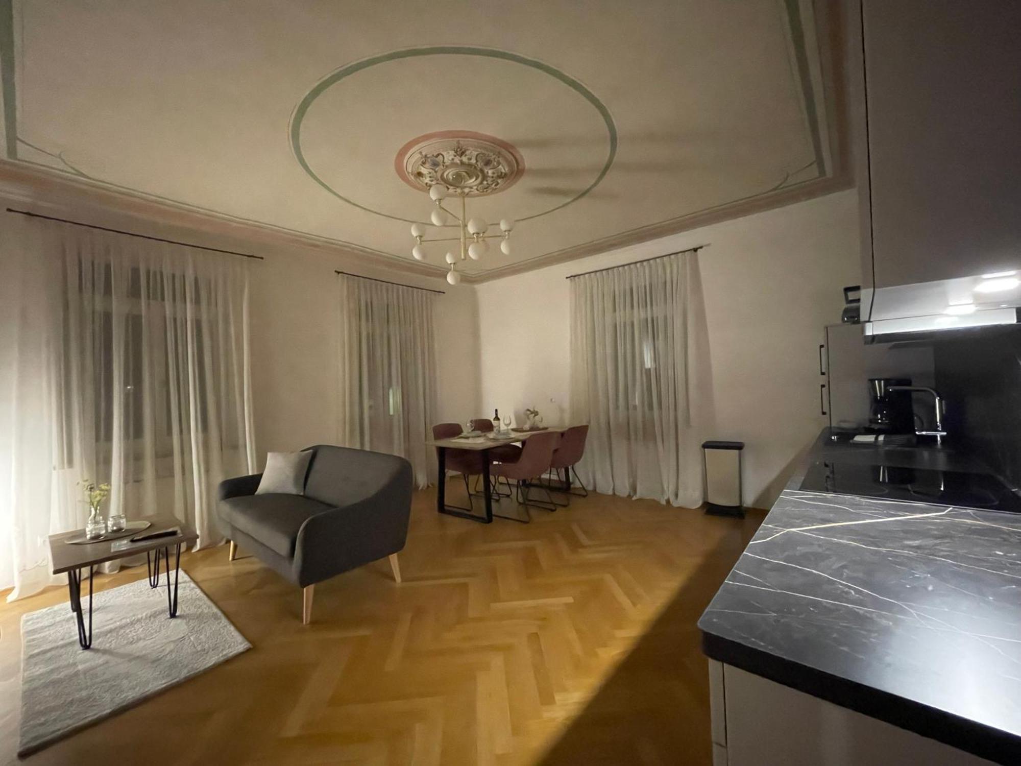 Aus-Zeit Apartments 암베르그 외부 사진
